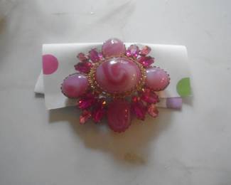 Regency broach