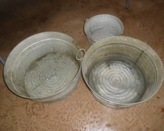 Wash tubs