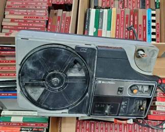 CT205Bell  Howell LX 32 Projector and Reel to Reel tapes