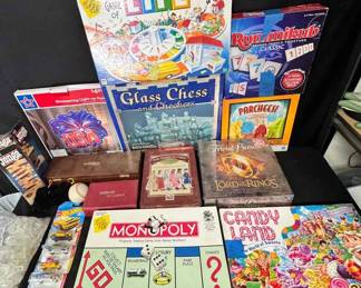 CT181Fun Board Game And Hot Wheels Bundle