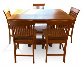 Wooden Extendable Table W 5 Chairs