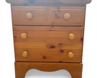 Vaughan Bassett Nightstand