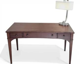 Hooker Curved Front Wooden Office Desk w Lamp
