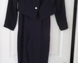 vintage ladies tuxedo like 2 piece.