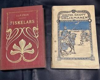 Danish language books.