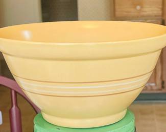 YellowWare Bowl 
