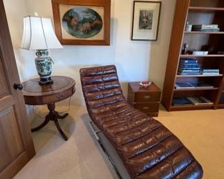 Leather Oviedo Lounge