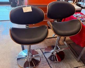 Bar Stools 