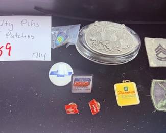 Vintage Pins 