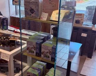 Glass Display 
