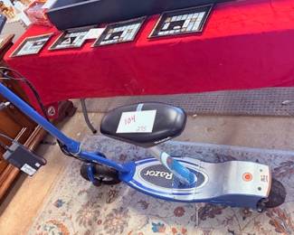 Electric Razor Scooter 