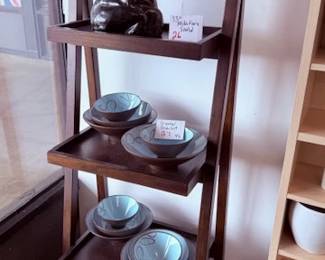 Foldable Display Rack