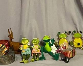 Cute Frogs and Animals Decor Bundle