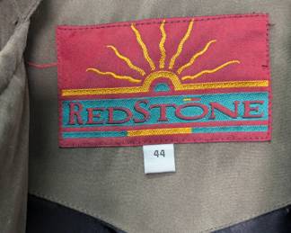 Closeup of the Redstone men's trench coat size 44