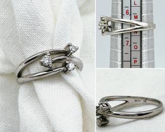 14k white gold ring set with 3 brilliant diamonds, size 6-1/2