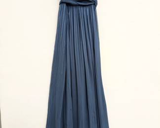A stunning BCBGMaxazria blue ruched bodice strapless evening dress, volumous silk sheer stripe fabric skirt, very flowy, size 02
