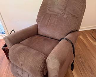 Lazy boy massage chair