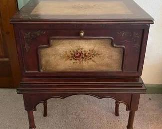 https://ctbids.com/estate-sale/43596