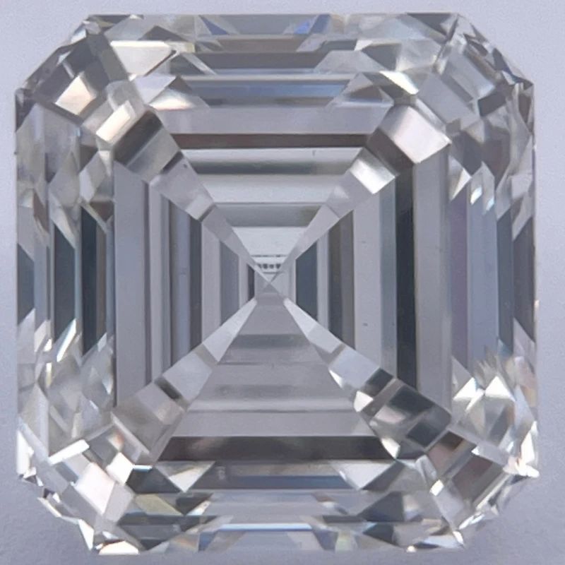 4.09 Carats Lab-Grown Diamond (Asscher Cut, G/VS1, IGI LG645411811)
