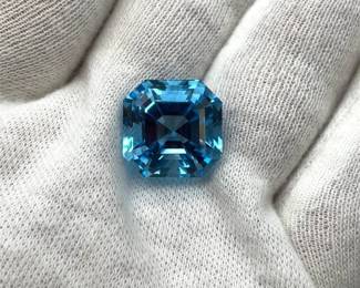 19.61 Carats Electric Blue Topaz (Cushion Cut)