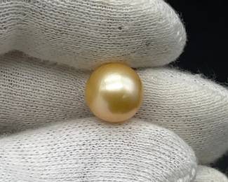 10 MM Golden South Sea Pearl
