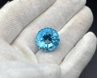 27.65 Carats Swiss Blue Topaz (Fancy Cut)