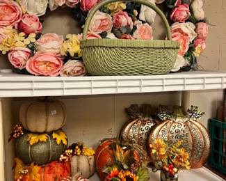 Various holiday decor