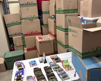 1000’s of NIB Hot Wheels, Match Box, Java and tons of others!! 