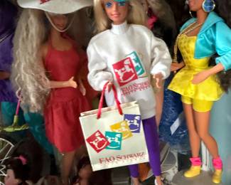 Barbie FAO Schwarz Shopping Spree