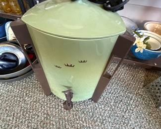 Mid Century Avocado 8 Cup Coffee Maker