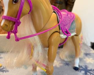 Barbie Walking Horse