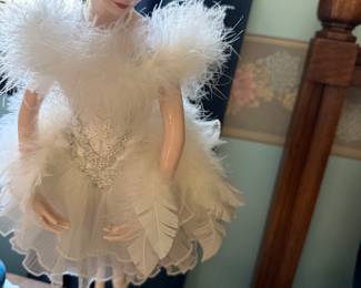 Franklin Mint Anna Pavolva Swan Lake Porcelain