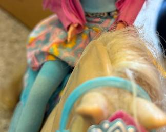 1989 Western Fun Barbie with Sun Runner Horse
