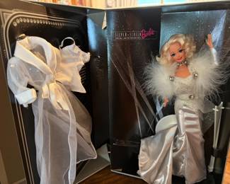 Barbie Silver Screen Doll/Box