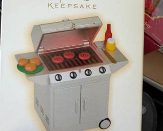 Hallmark Keepsake Seasons Grilling Ornament/ Box