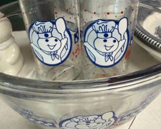 Pillsbury Doughboy S/p/Mixing Bowl