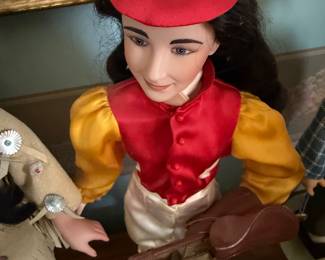 Franklin Heirloom Elizabeth Taylor as Velvet Brown 16" Porcelain From Movie National Velvet