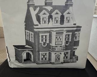 Department 56 Dursley Manor Dickens' Village Collection Heritage Village Series Handpainted Porcelain