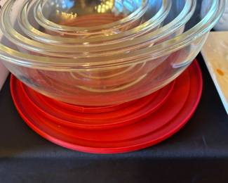 Pyrex Bowls