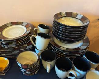 Set of Dishes