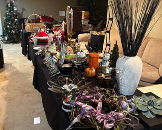 Tons of Decor Items
