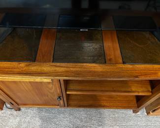 Wood tv Stand/Console