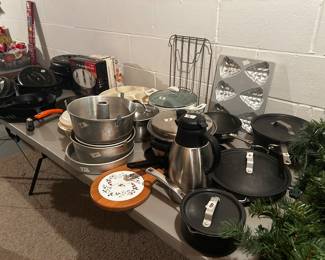 Kitchen Pots, Pans, Roaster, Baking Items