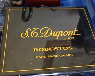 S.T. Dupont Paris Robustos cigar humidor box