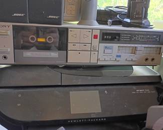 Sony stereo system, Bose speakers, HP equipment