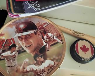 Cal Ripken 2131 Orioles commemorative plate, Louisville Slugger bat, Canada hockey puck