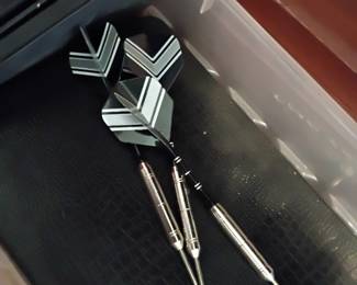 Set of professional steel-tip darts