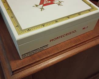 Montecristo cigar box collectible