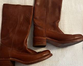 Ladies Frey Boots