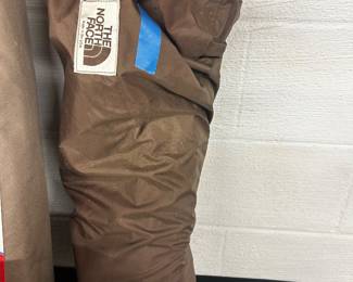 Northface Tent w Rain Fly Cover